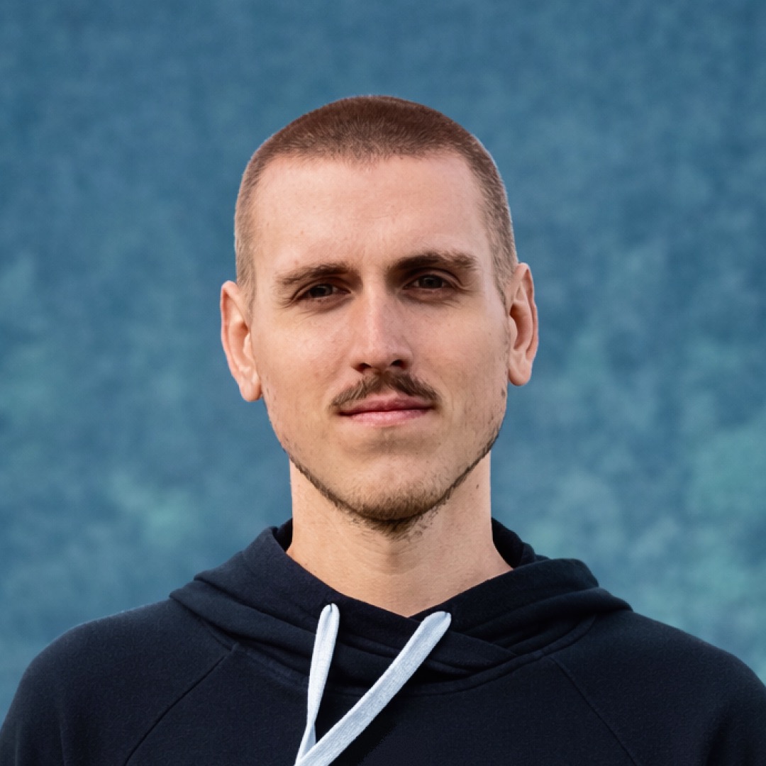 Артём — Арт-директор